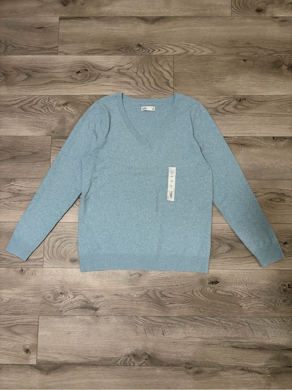 croft & barrow Women's Light Blue V-Neck Sweater